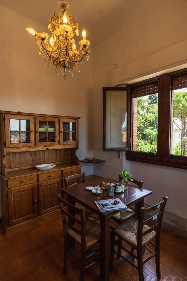 Attico In Villa Storica - Dolcevita Holiday ฟลอเรนซ์ ภายนอก รูปภาพ