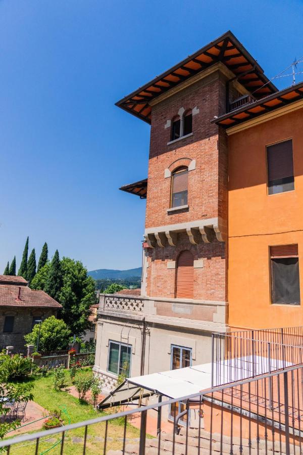 Attico In Villa Storica - Dolcevita Holiday ฟลอเรนซ์ ภายนอก รูปภาพ